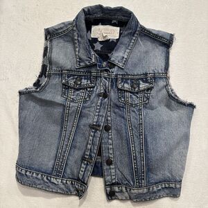 Shyanne Frayed Sleeve Denim Womens Vest Sleeveless Sz Juniors XL P-t-p 20"